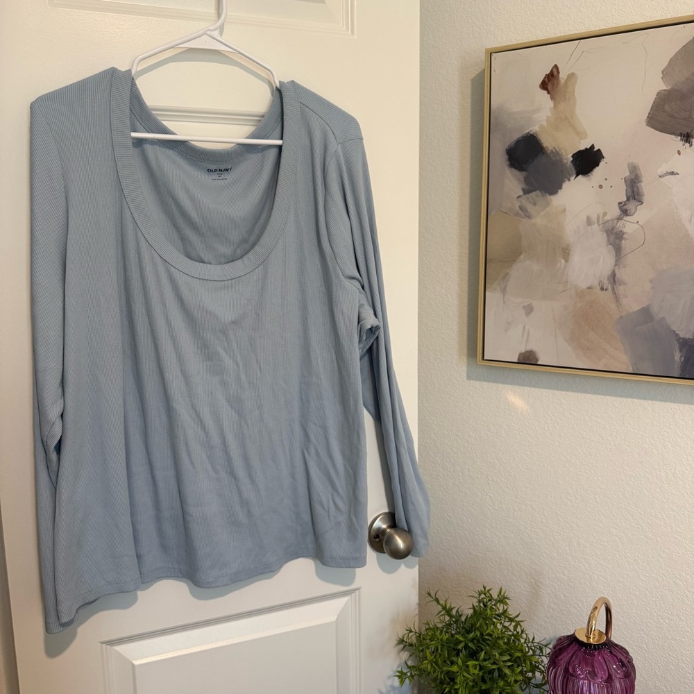 Old Navy Baby Blue Snug Top Size 3X